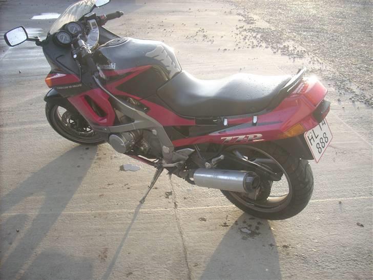 Kawasaki ZZR billede 3
