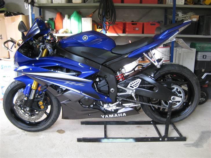 Yamaha R6 billede 10