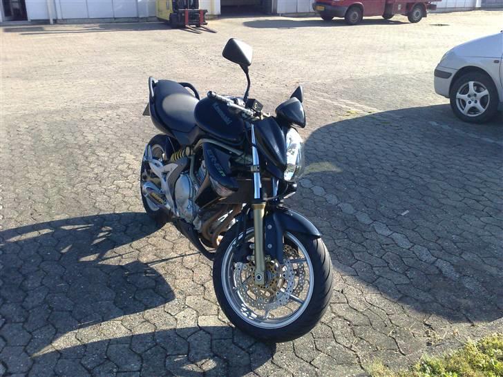 Kawasaki ER 6N billede 4