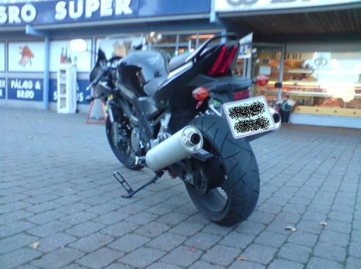 Suzuki sv1000s (SOLGT) billede 7