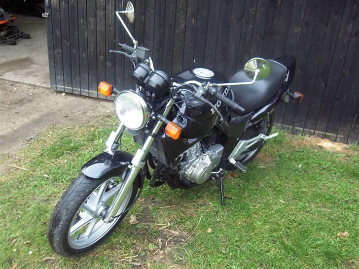 Honda CB 500 - Dagen jeg fik den :). billede 2