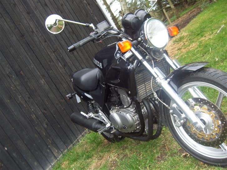 Honda CB 500 - Fronten :D. billede 4