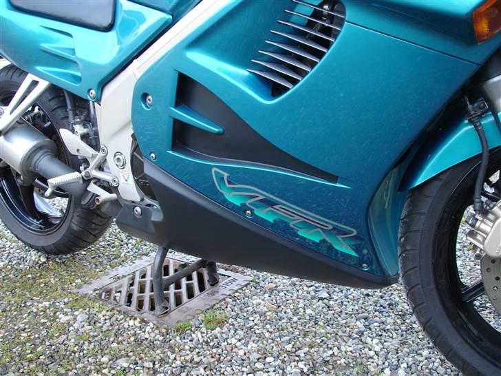 Honda VFR 750 F billede 4