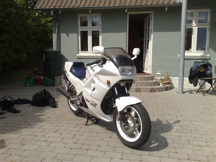 Honda Vfr 750f - Front billede 1