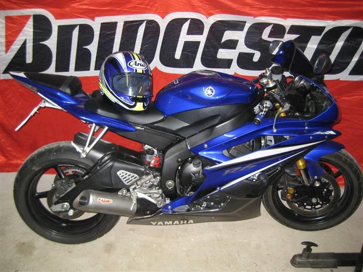 Yamaha R6 billede 11