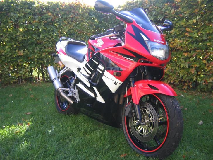 Honda Cbr 600 F3  "Solgt" billede 4