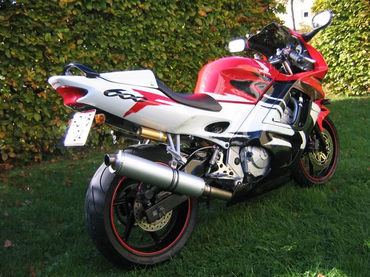 Honda Cbr 600 F3  "Solgt" billede 5