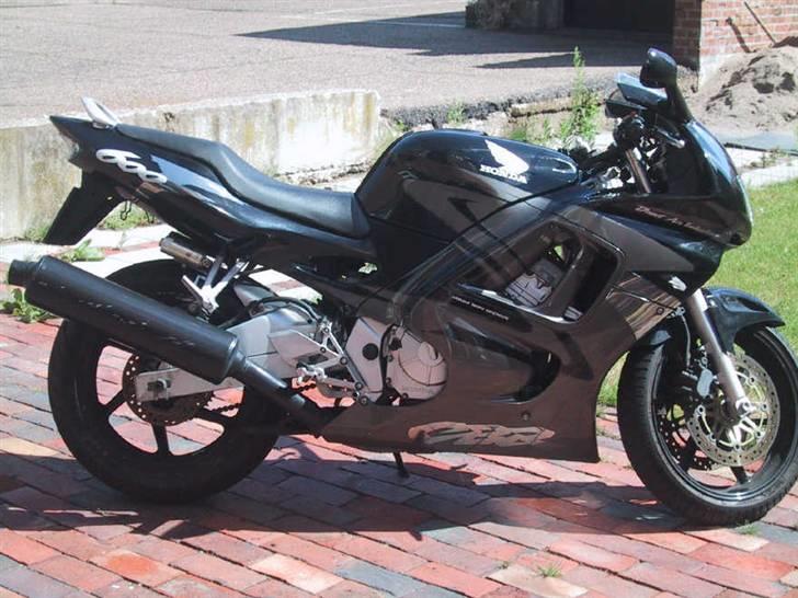 Honda cbr600 f3 billede 1