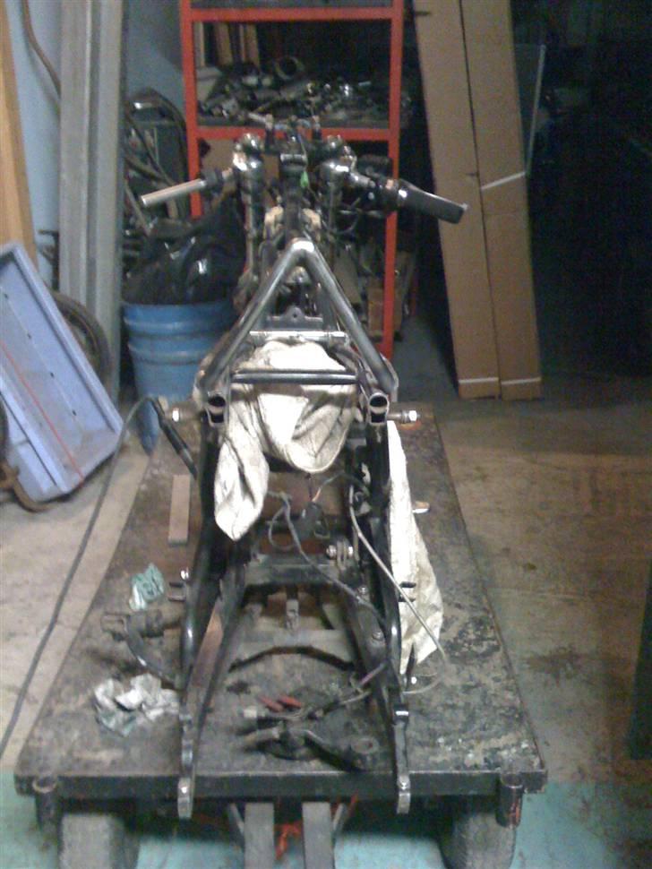 Kawasaki ZX6R billede 3