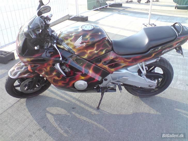 Honda CBR 600 F2 "SOLGT" billede 14