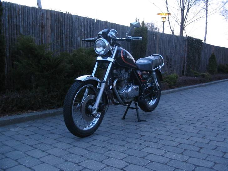 Suzuki GN 250 - SOLGT - billede 1