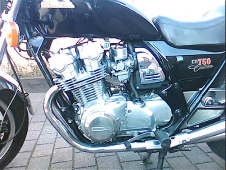 Honda CB 750 Custom til salg  billede 3