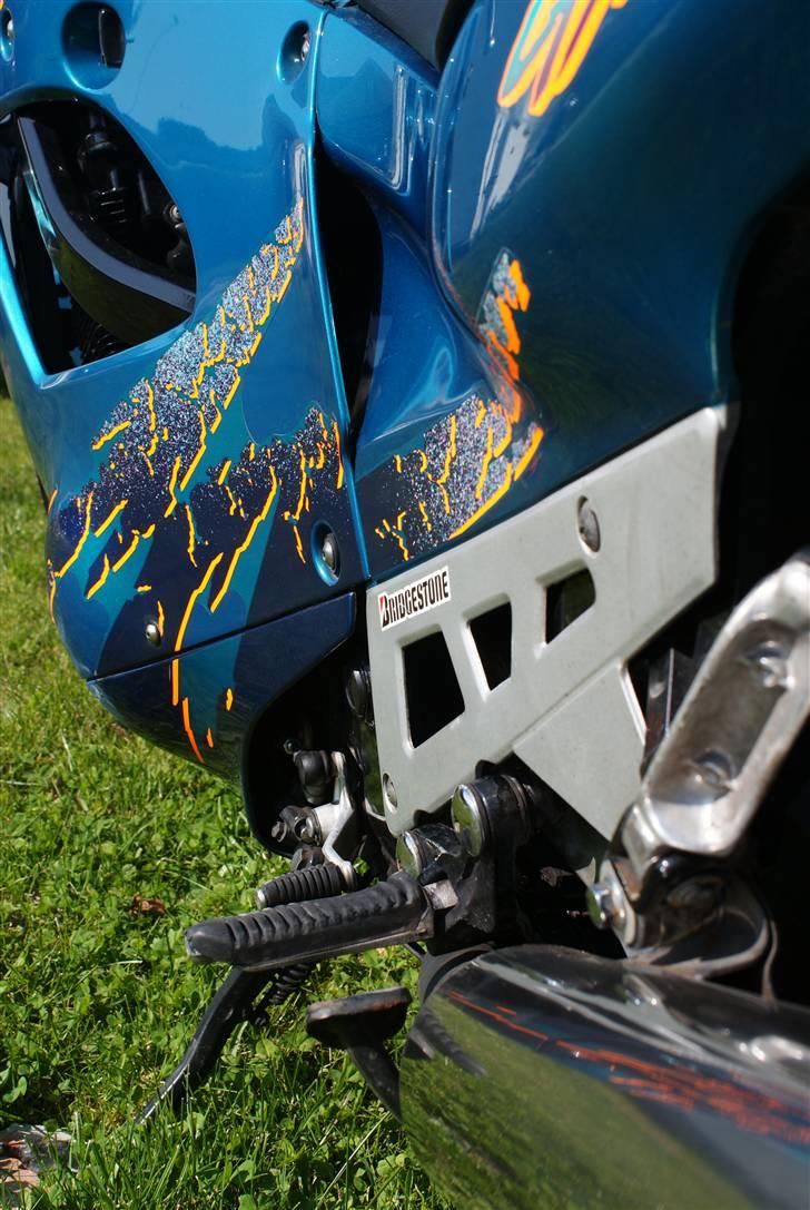 Suzuki GSX600F billede 3