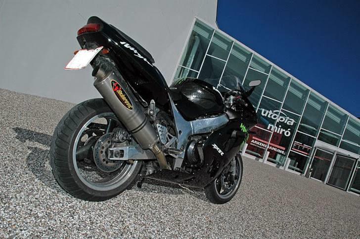 Kawasaki ZX9R Ninja > SOLGT < billede 2