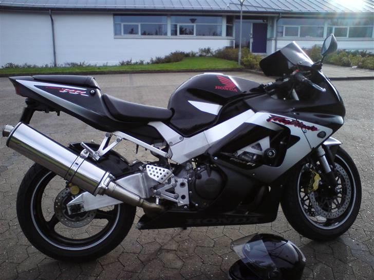 Honda CBR900RR Fireblade - SOLGT! billede 5