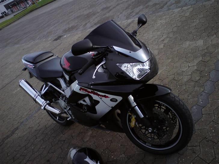 Honda CBR900RR Fireblade - SOLGT! billede 6