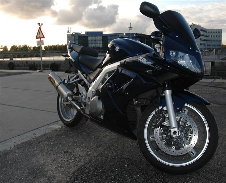 Suzuki SV1000S (SOLGT) billede 2