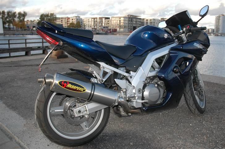 Suzuki SV1000S (SOLGT) billede 3