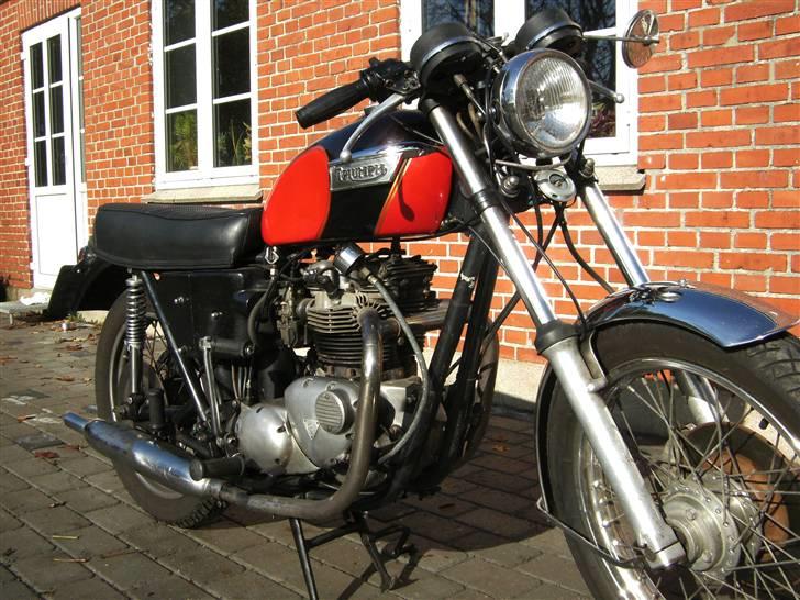 Triumph T 140 Bonneville billede 1
