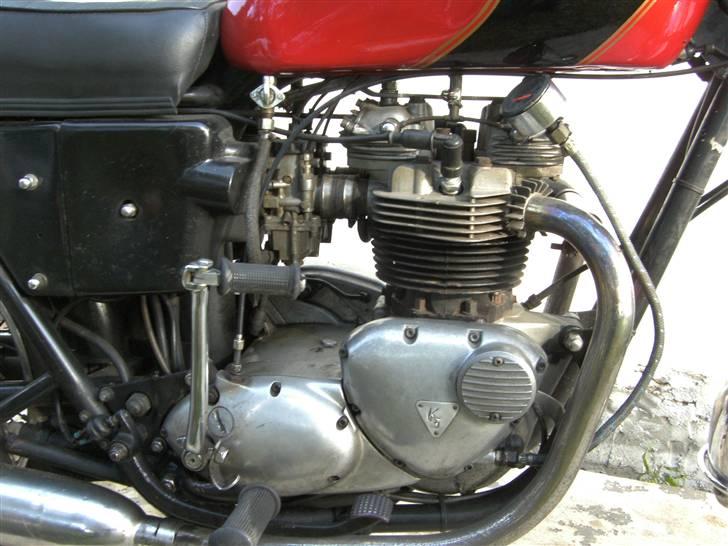 Triumph T 140 Bonneville billede 6