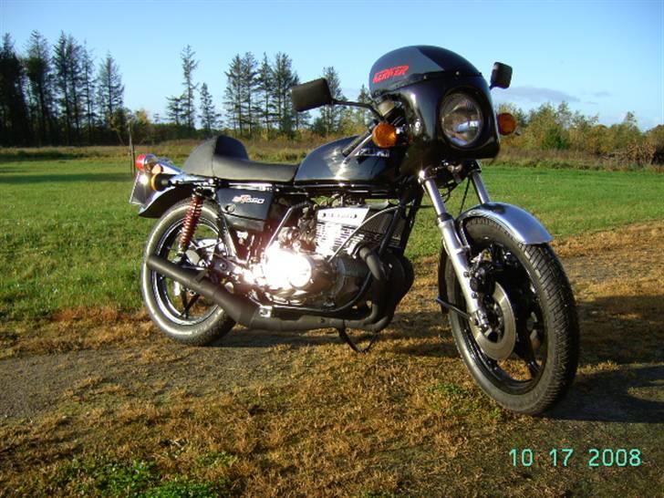 Suzuki GT 550 billede 8