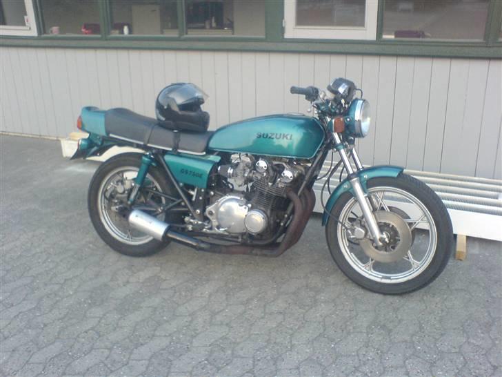 Suzuki GS 750 - min yndlings maskine billede 1