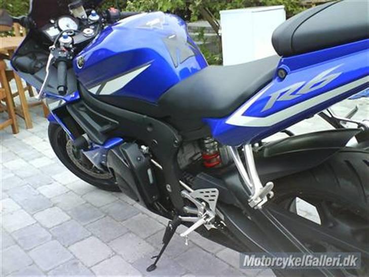 Yamaha yzf r6 billede 7