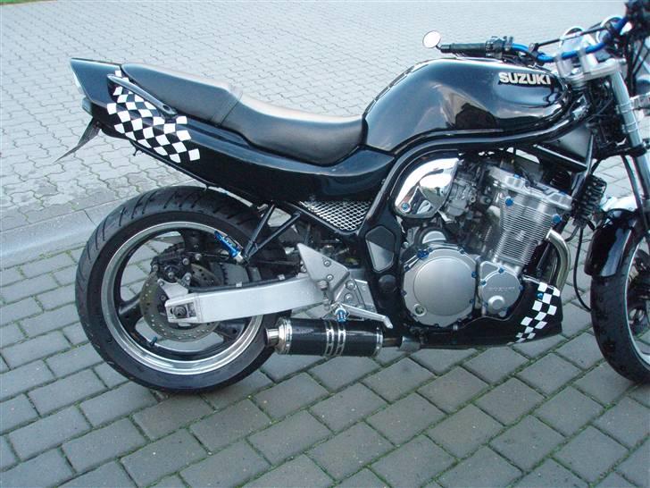Suzuki Bandit Gsf S 600. SOLGT billede 2