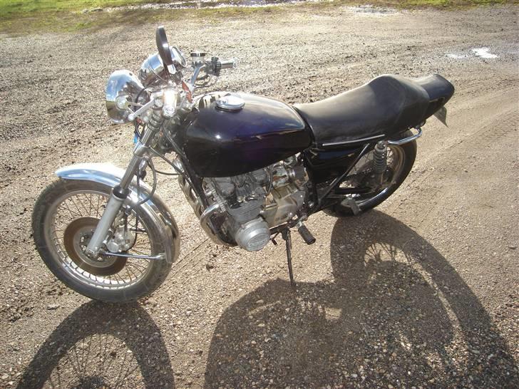 Kawasaki z 650 billede 1