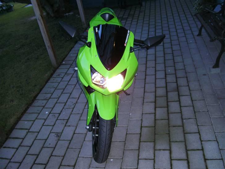Kawasaki Ninja 250r SOLGT. billede 19