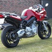 BMW F800s