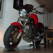 Ducati Monster 900