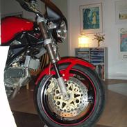 Ducati Monster 900