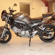 Suzuki SV 650