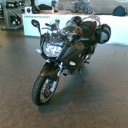 BMW F800ST