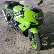 Kawasaki ZX9R NINJA