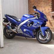 Yamaha yzf 600 R thundercat