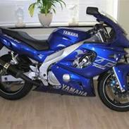 Yamaha yzf 600 R thundercat