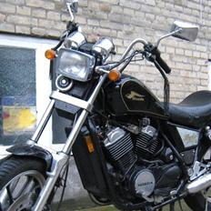 Honda VT500C Shadow