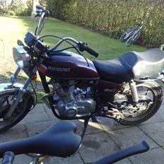 Suzuki GS 400 L