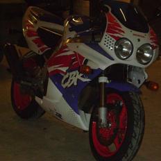 Honda 900 rr fireblade solgt !
