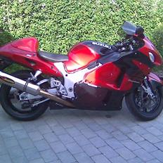 Suzuki gsxr 1300 hayabusa