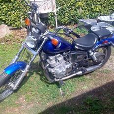 Honda rebel