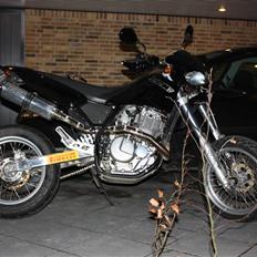 CCM 644 Supermoto(Solgt)