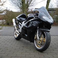 Suzuki TL 1000 R  SOLGT