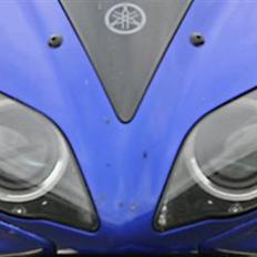Yamaha YZF R1