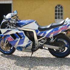 Suzuki gsxr 1100