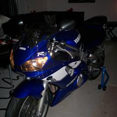 Yamaha R6 YZF *Solgt*
