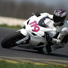 Suzuki GSX-R 750 K7 FORÆRET VÆK!