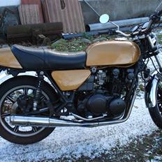 Yamaha XS 750
